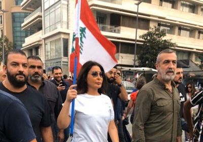 بعد أنباء استقالة الحكومة اللبنانية.. إليسا :كلهم خذلونا بعتذر عن تأييد حد بيوم من الأيام