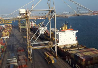 "الأدلة الجنائية" بعدن تنفي تخزين مواد متفجرة بالميناء (وثيقة)