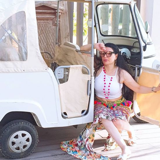 عبير صبري تنشر صور جديدة من إجازتها الصيفية