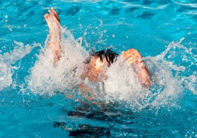 غرق طفلين في حفرة عميقة بحبيل الجبر