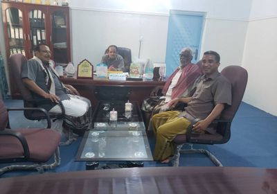 "انتقالي تريم" يعرض دعمه العملية التعليمية بالمديرية