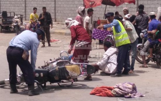 إصابتان في حادث تصادم بالحوطة