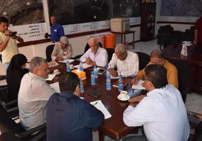 المكاتب الخدمية بعدن تقف على احتياجات العاصمة