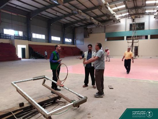 "البرنامج السعودي" يتبنى مشروعًا رياضيًا في عدن