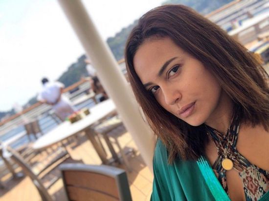 بعد انفجار بيروت.. هند صبري تطلب من جمهورها التبرع لتوفير الغذاء للشعب اللبناني