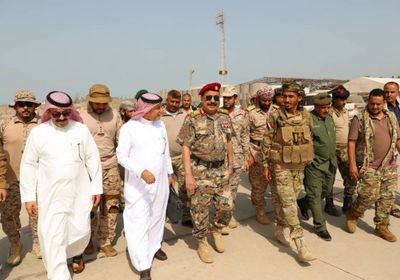 بالصور..لجنة الرقابة على وقف النار بأبين تصل إلى عدن