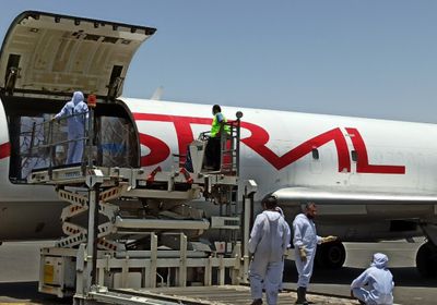 18 طن لقاحات تصل إلى مطار صنعاء