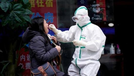 الصين تسجل 30 إصابة جديدة بفيروس كورونا
