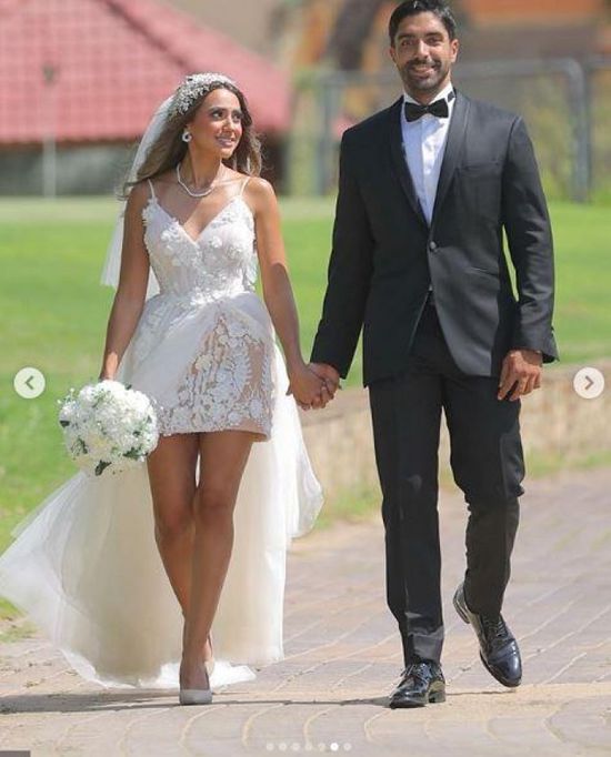 أول تعليق لـ هند عبد الحليم بعد زواجها