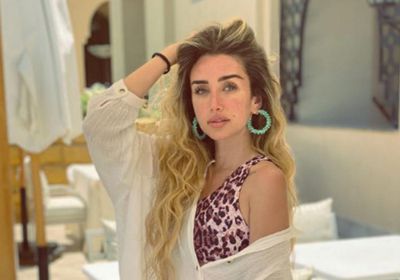 بالفيديو.. هنا الزاهد تعطي نصائح لجمهورها بعد إزالة وشمها