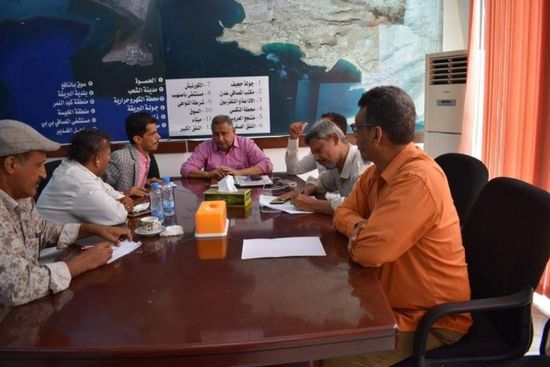 آليات جديدة لتفعيل أعمال النظافة بخورمكسر