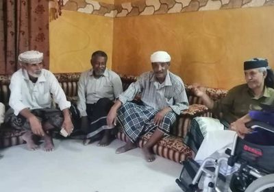 الحوتري يتعهد بحلول عاجلة لأضرار سيول وادي حسان