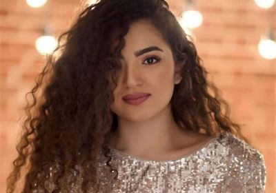 ساندرا حاج تطرح "طمني عاللي غايب" (فيديو)