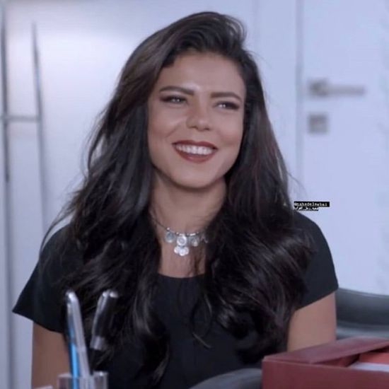 ناهد السباعي على الشاطئ في أحدث ظهور لها (صور)