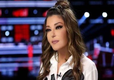 سميرة سعيد لجمهورها :كن إنسانًا قبل كل شيء