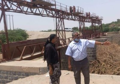 ممثلو "انتقالي أبين" يوجهون بإزالة مخلفات السيول