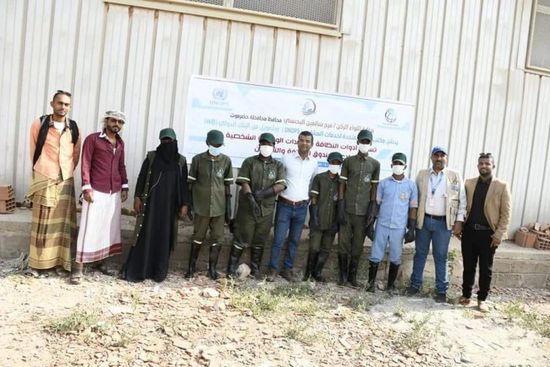 صندوق نظافة ساحل حضرموت يتلقى معدات جديدة