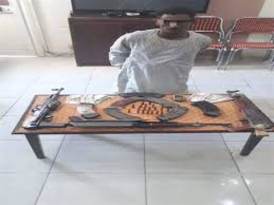 ضبط متهم شديد الخطورة في طور الباحة