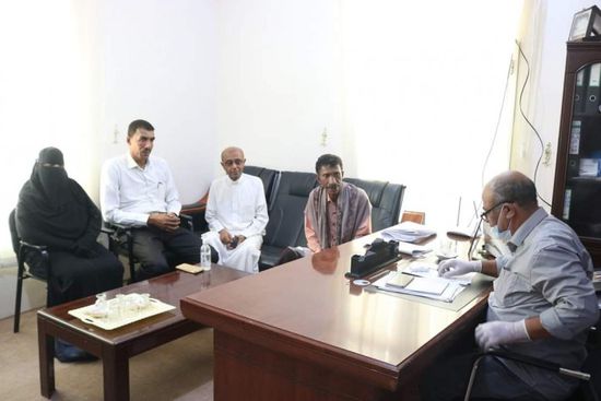 موظفو "صناعة ساحل حضرموت" يوجهون شكوى لـ "الانتقالي"