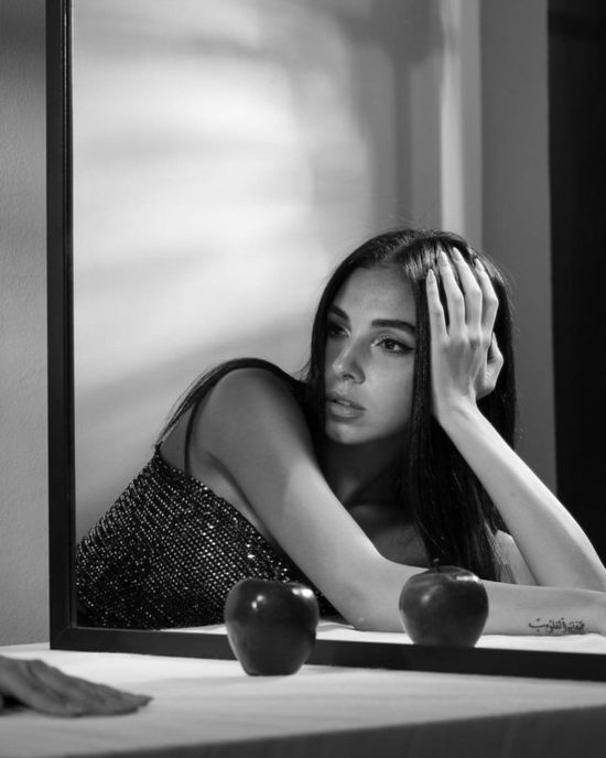 سلمى أبو ضيف تخضع لجلسة تصوير جديدة (صور)