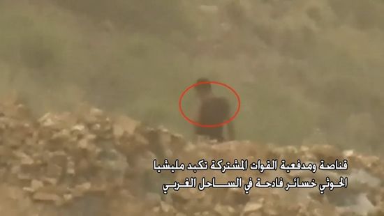 سلاح مدفعية "المشتركة" يدك الحوثيين بالحديدة (فيديو)