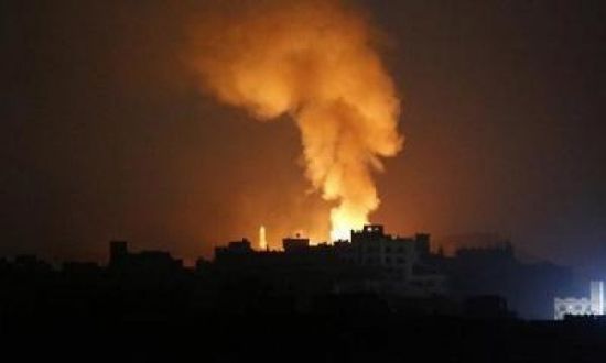 سقوط قذائف صاروخية بمحيط قاعدة أمريكية بدير الزور