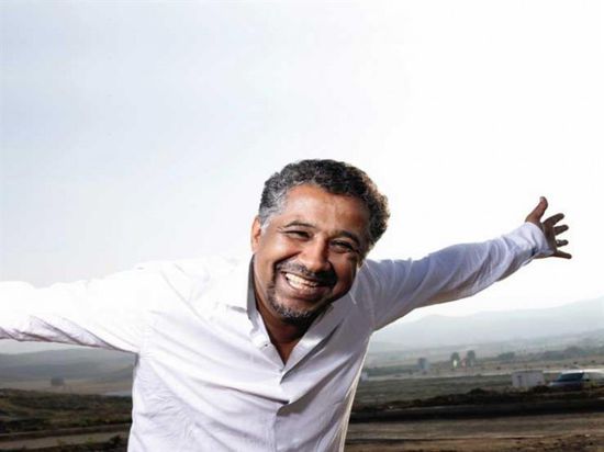 تضامنًا مع لبنان.. الشاب خالد يطرح "اسمها بيروت"