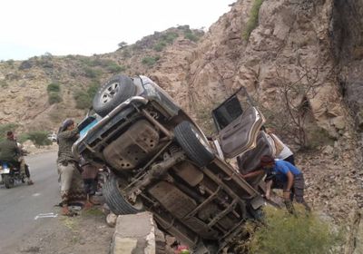 وفاة وإصابة 8 أشخاص.. حادث مروع لأسرة بردفان 