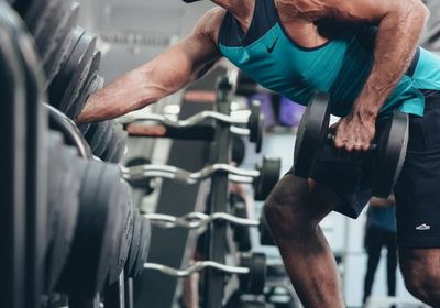 من داخل الجيم.. خالد سليم يستعيد ذكريات مرضه