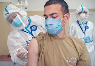الصحة الروسية تكشف الأعراض الجانبية للقاح كورونا