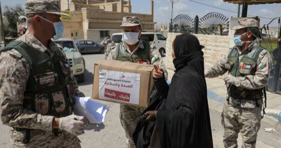 رئيس الوزراء الأردني يؤكد عدم فرض حظر شامل على البلاد