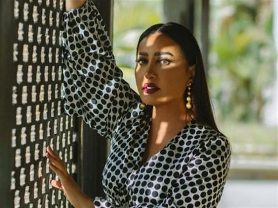 لطيفة تطرح "خليني"