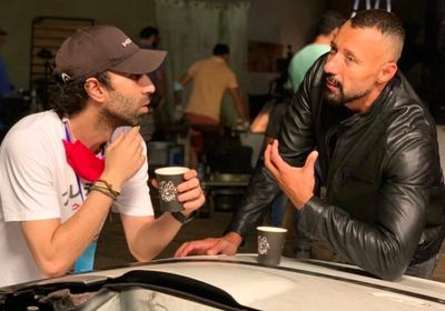 بعد تعاونهما في "أسود فاتح".. أحمد فهمي عن كريم العدل :مخرج بيطلع أحسن ما عندك