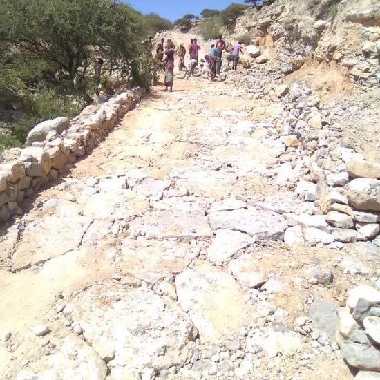 تعثر الجهود الأهلية لشق طريق "يناف" بحيد ردفان