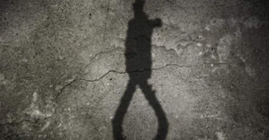 تحديد هوية الجثة المعلقة بشجرة في إب