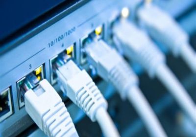 وسط جهود لإصلاحه.. خلل فني يقطع الإنترنت عن ردفان