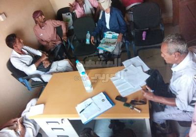 انتقالي خنفر يتدخل لإنهاء معاناة المُزارعين (صور)