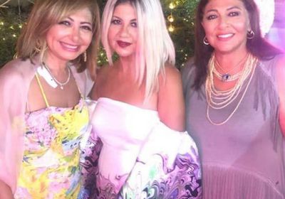 شاهد نجوم الفن في حفل خطوبة نجلة مدحت العدل (صور)