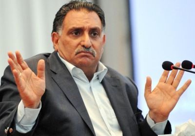 كاتب سعودي: مسرحيات عزمي بشارة أصبحت مكشوفة