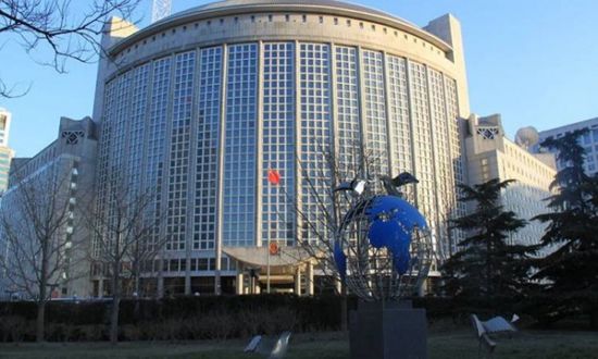 أسوةً بليبيا.. السفارة الصينية تتمنى وقف النار باليمن