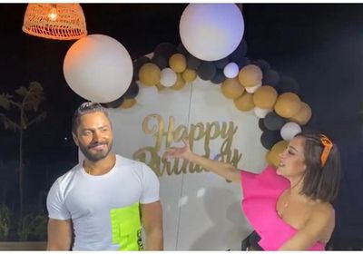 تامر حسني يوجه رسالة لزوجته بسمة بوسيل بعد الاحتفال بعيد ميلاده