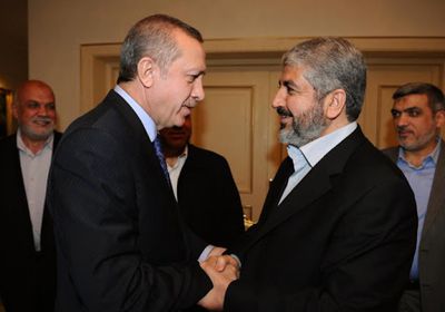 أردوغان يلتقي وفدًا قياديًا من حماس بإسطنبول