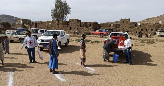 الصليب الأحمر يدعم المنشآت الطبية بالأكسجين