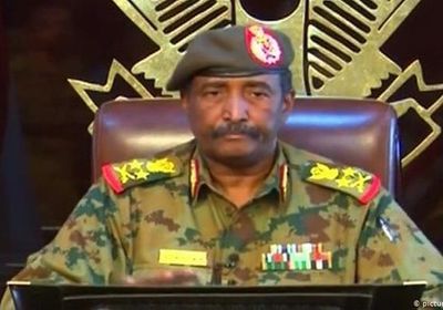  البرهان: هناك جهات تصنع الأزمات للإيقاع بين الجيش والشعب