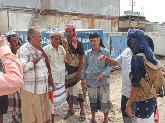 "انتقالي أبين" يوجه برفع مستوى نظافة سوق زنجبار