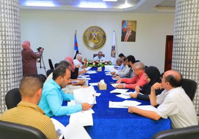 "أمانة الانتقالي": الشرعية تقوض اتفاق الرياض