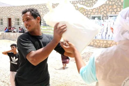 احتفاء بوصول قافلة "خليفة الإنسانية" في ديشاص بسقطرى