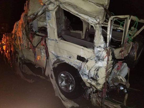 السائق الناجي الوحيد.. السيول تغرق أسرة في إب