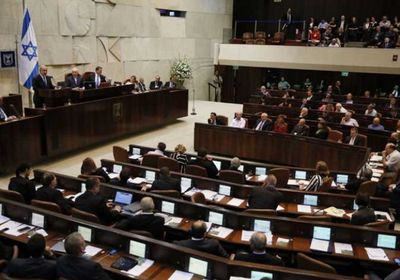 الكنيست الإسرائيلي يؤجل الموازنة ويجنّب البلاد دخول انتخابات