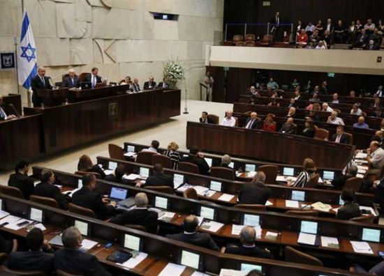 الكنيست الإسرائيلي يؤجل الموازنة ويجنّب البلاد دخول انتخابات